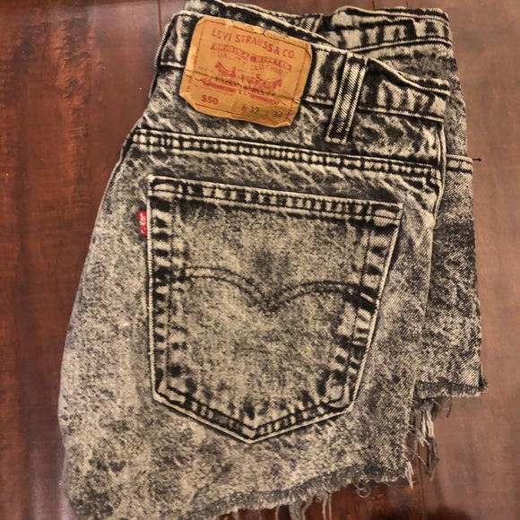 Levi's Pants - High Waisted acid washed Levi’s shorts
